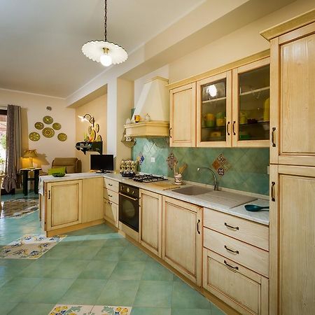 Appartamenti Il Patio Сан-Вито-Ло-Капо Экстерьер фото